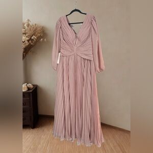 Elegant Pink Evening Gown